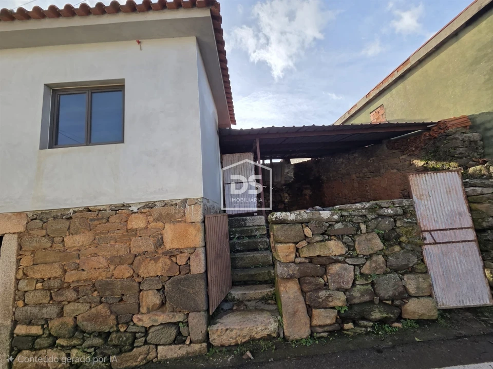 Moradia T0 para Venda em Armamar Foto 2