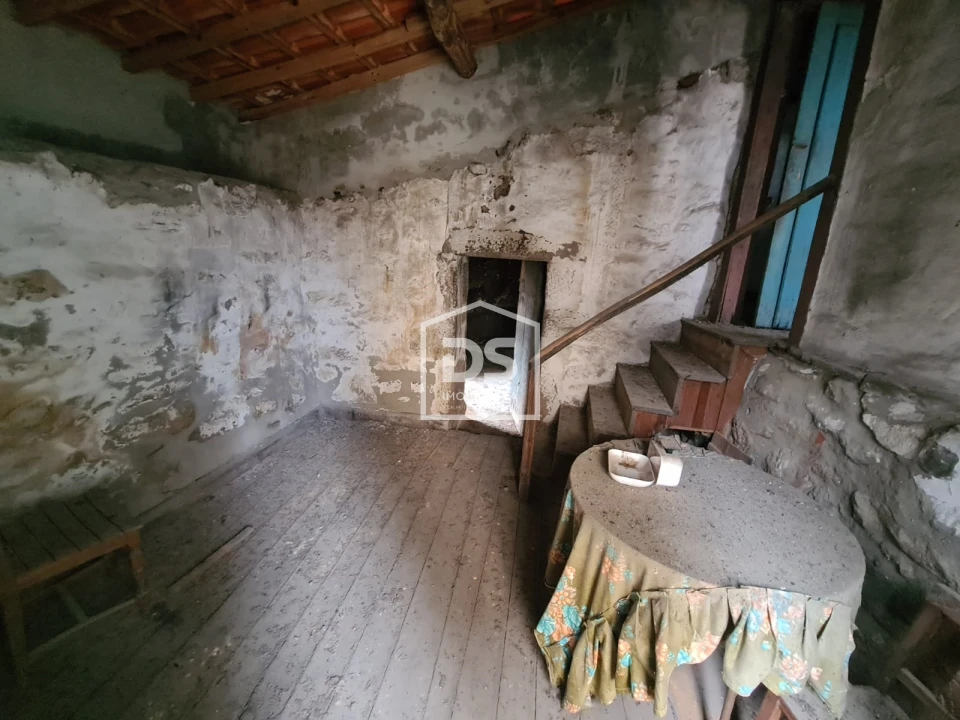 Moradia T3 para Venda em Aricera e Goujoim Foto 4