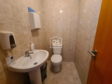 Loja para Venda em Tabuaço