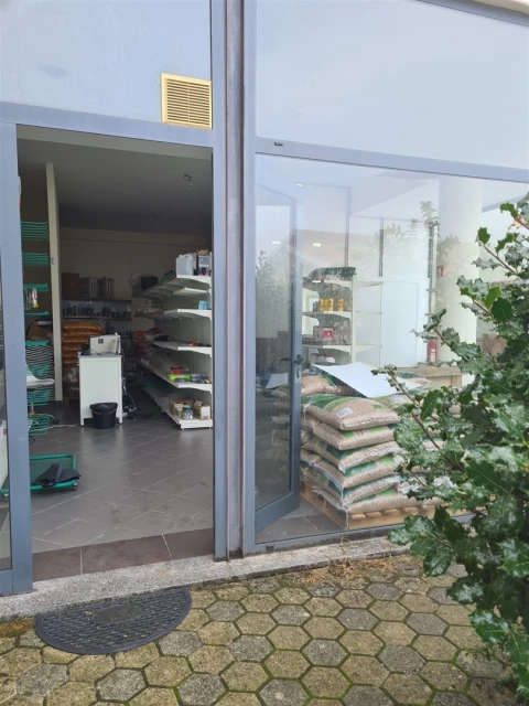 Loja para Venda em Tabuaço