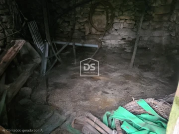 Moradia T5 para Venda em Aricera e Goujoim