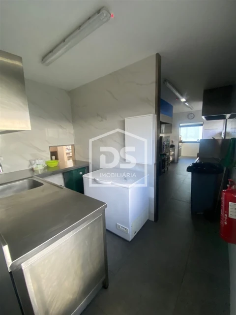 Negócio para Trespasse em Macieira da Lixa e Caramos