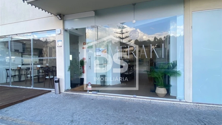 Negócio para Venda em Macieira da Lixa e Caramos