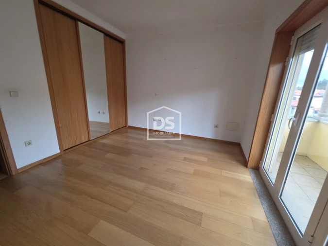 Moradia T3 para Venda em Barcos e Santa Leocádia Foto 18