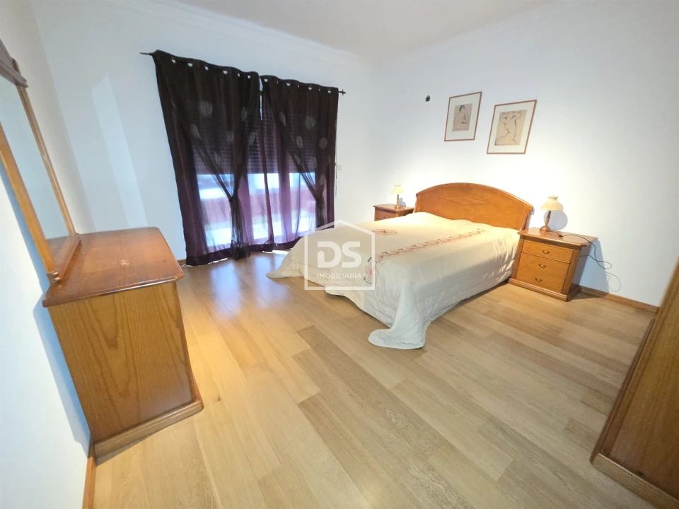 Moradia T3 para Venda em Barcos e Santa Leocádia Foto 13