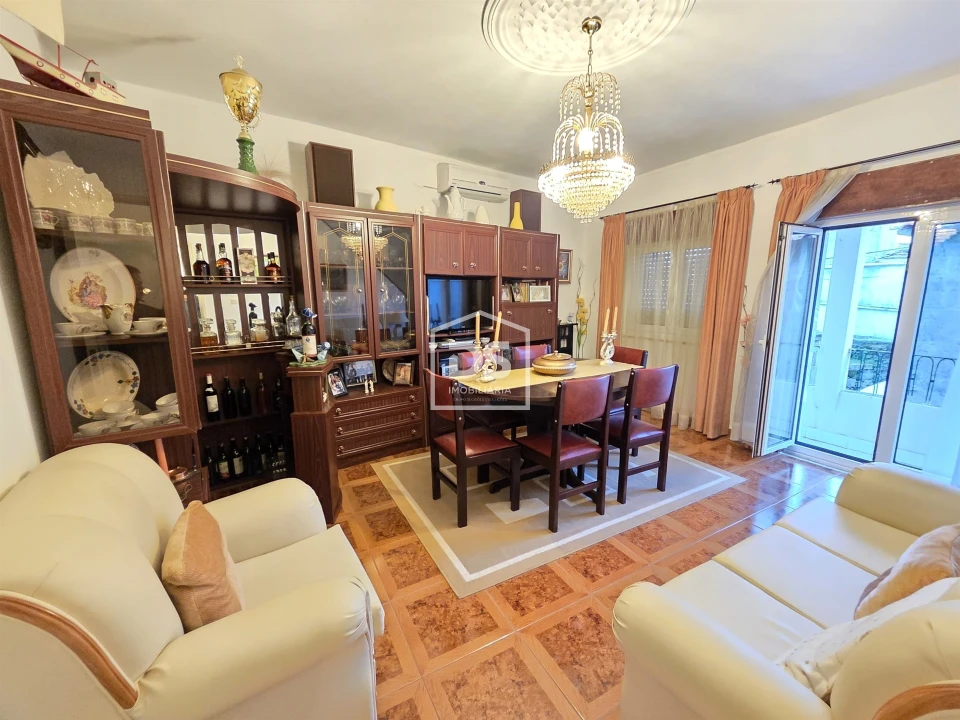 Moradia T3 para Venda em Aricera e Goujoim Foto 16