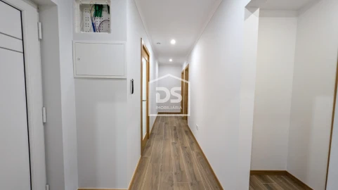 Moradia T3 para Venda em Guiães