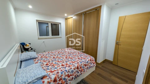 Moradia T3 para Venda em Guiães