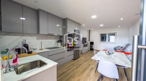 Moradia T3 para Venda em Guiães