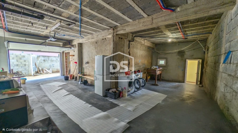 Moradia T3 para Venda em Guiães Foto 42