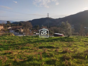 Terreno para Venda em Freixo de Cima e de Baixo