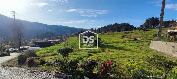 Terreno para Venda em Freixo de Cima e de Baixo