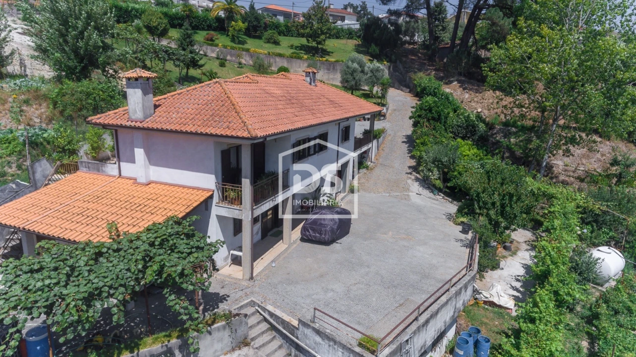 Moradia T3 para Venda em Freixo de Cima e de Baixo Foto 2