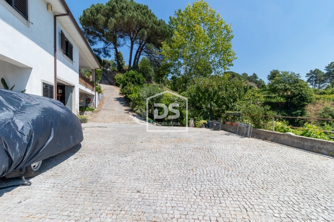 Moradia T3 para Venda em Freixo de Cima e de Baixo Foto 38