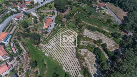 Moradia T3 para Venda em Freixo de Cima e de Baixo