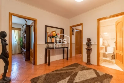 Moradia T3 para Venda em Freixo de Cima e de Baixo