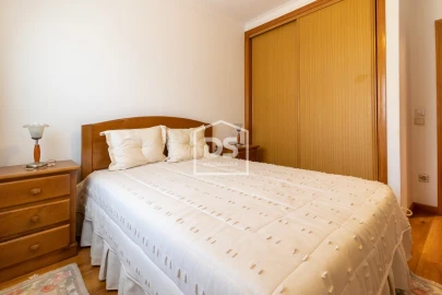 Moradia T3 para Venda em Freixo de Cima e de Baixo