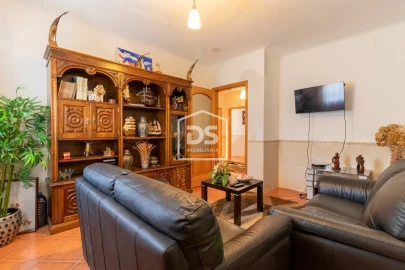 Moradia T3 para Venda em Freixo de Cima e de Baixo