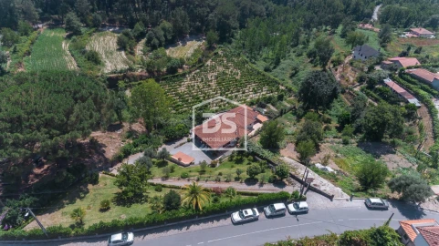 Moradia T3 para Venda em Freixo de Cima e de Baixo