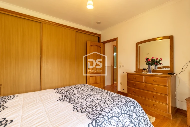 Moradia T3 para Venda em Freixo de Cima e de Baixo Foto 27