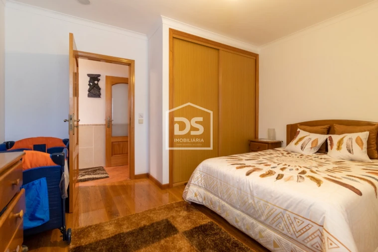 Moradia T3 para Venda em Freixo de Cima e de Baixo Foto 22