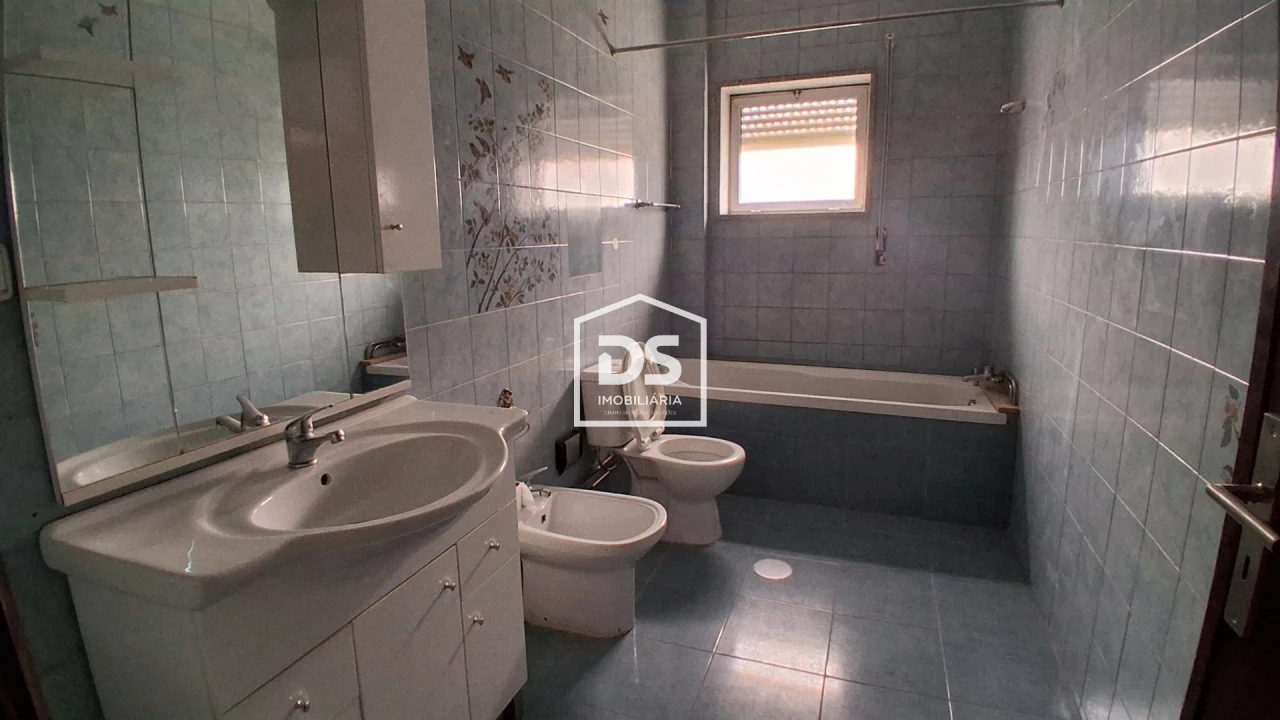 Apartamento T3 para Venda em Rio Tinto Foto 11