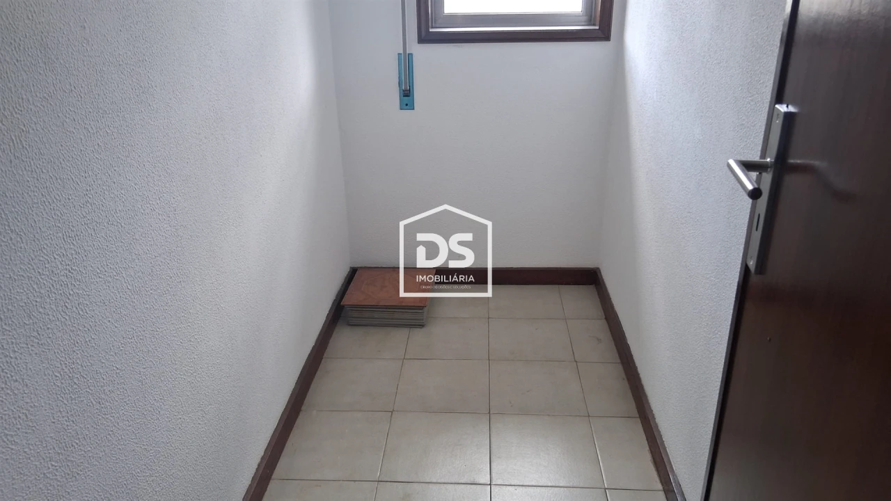 Apartamento T3 para Venda em Rio Tinto Foto 23