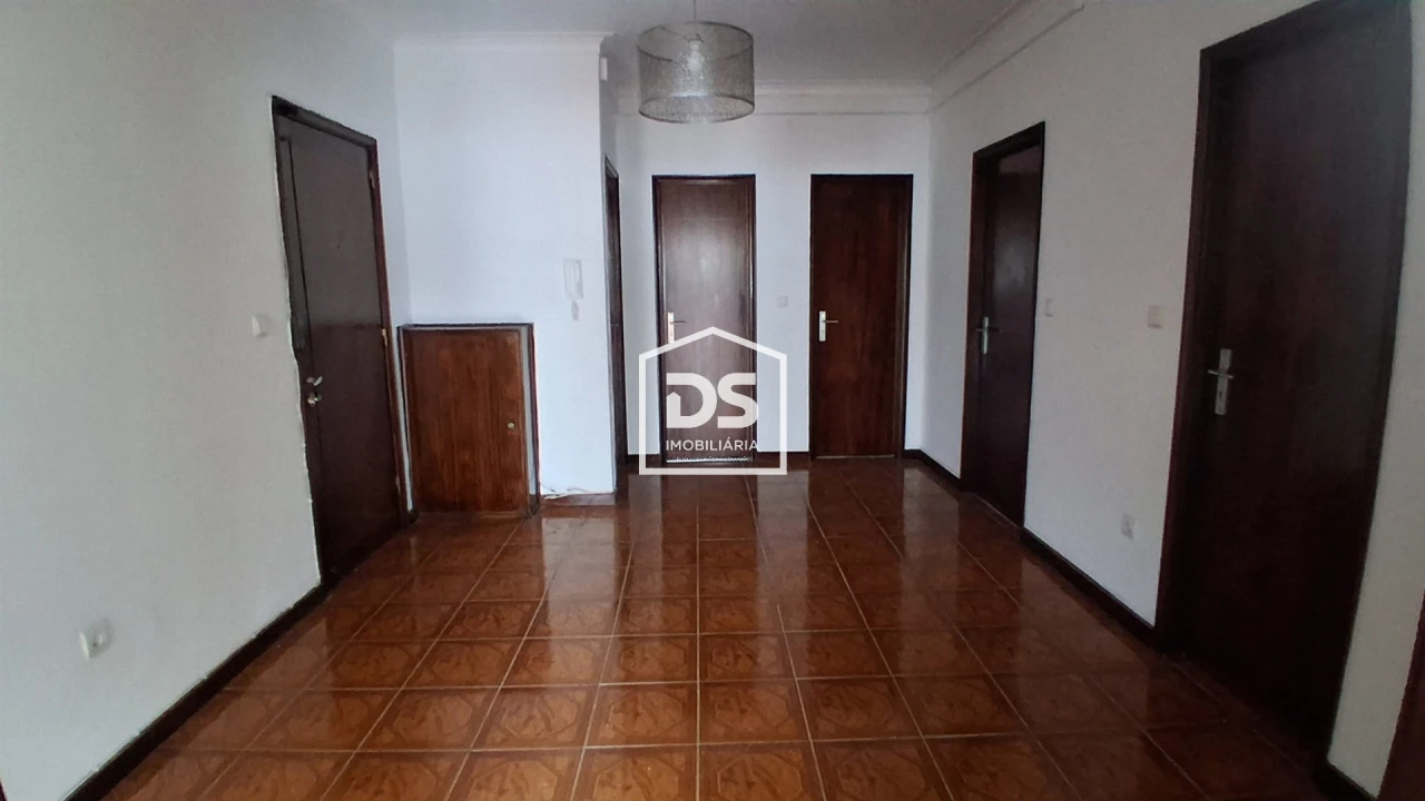 Apartamento T3 para Venda em Rio Tinto Foto 31