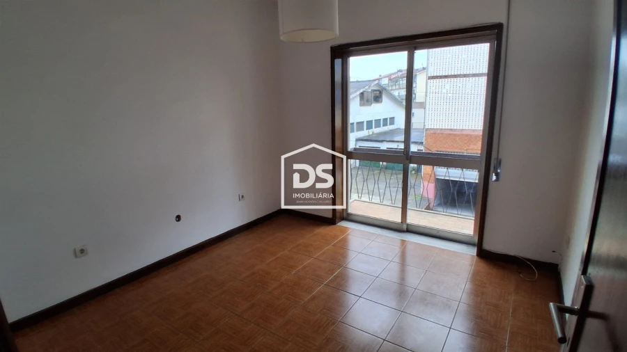 Apartamento T3 para Venda em Rio Tinto Foto 9