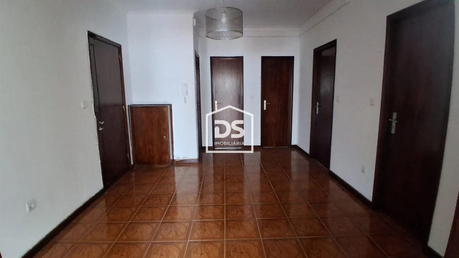 Apartamento T3 para Venda em Rio Tinto Foto 31