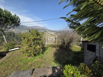 Moradia T2 para Venda em Moura Morta e Vinhós