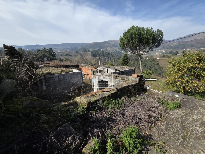 Moradia T2 para Venda em Moura Morta e Vinhós Foto 15