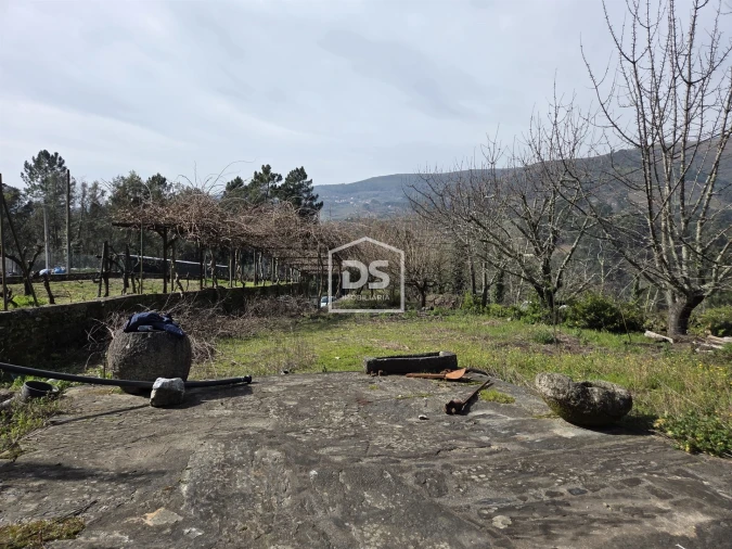 Moradia T2 para Venda em Moura Morta e Vinhós Foto 10