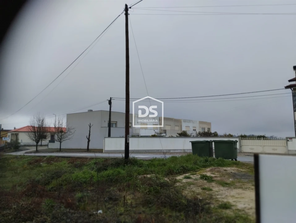 Terreno para Venda em Figueiró (Santiago e Santa Cristina) Foto 16