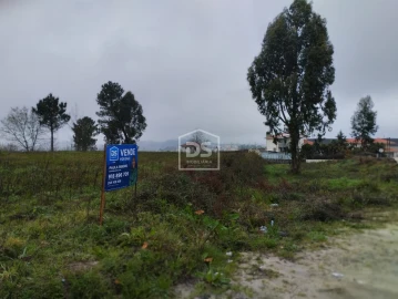 Terreno para Venda em Figueiró (Santiago e Santa Cristina)