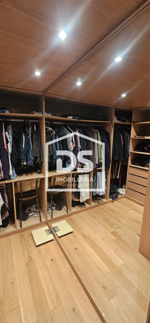 Moradia T6 para Venda em Mancelos