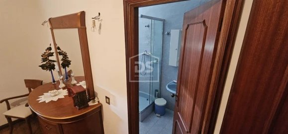 Moradia T6 para Venda em Mancelos