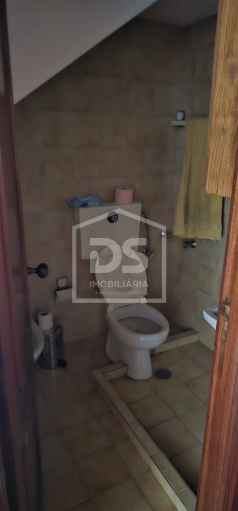 Moradia T6 para Venda em Mancelos