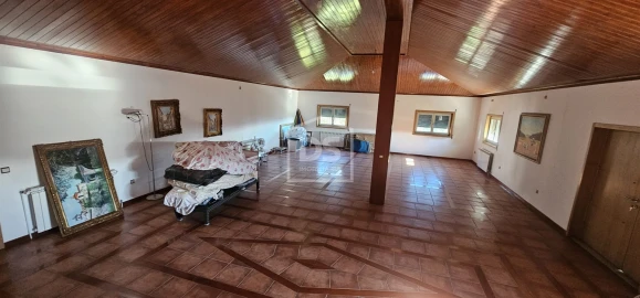 Moradia T6 para Venda em Mancelos