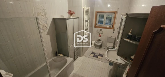 Moradia T6 para Venda em Mancelos