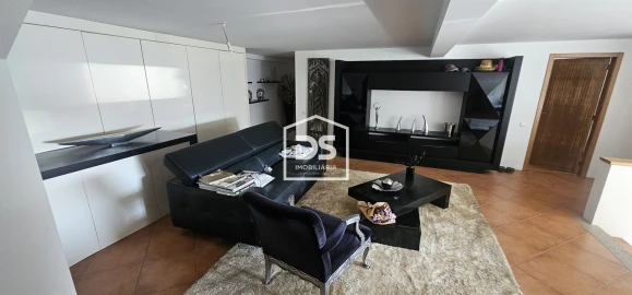 Moradia T6 para Venda em Mancelos