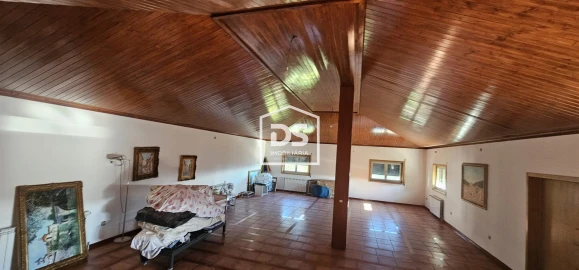 Moradia T6 para Venda em Mancelos