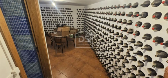 Moradia T6 para Venda em Mancelos