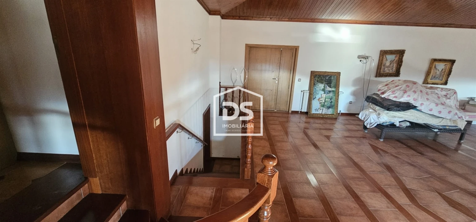 Moradia T6 para Venda em Mancelos Foto 116