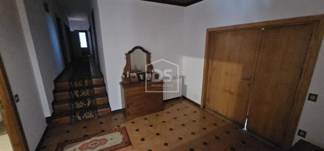 Moradia T6 para Venda em Mancelos Foto 7