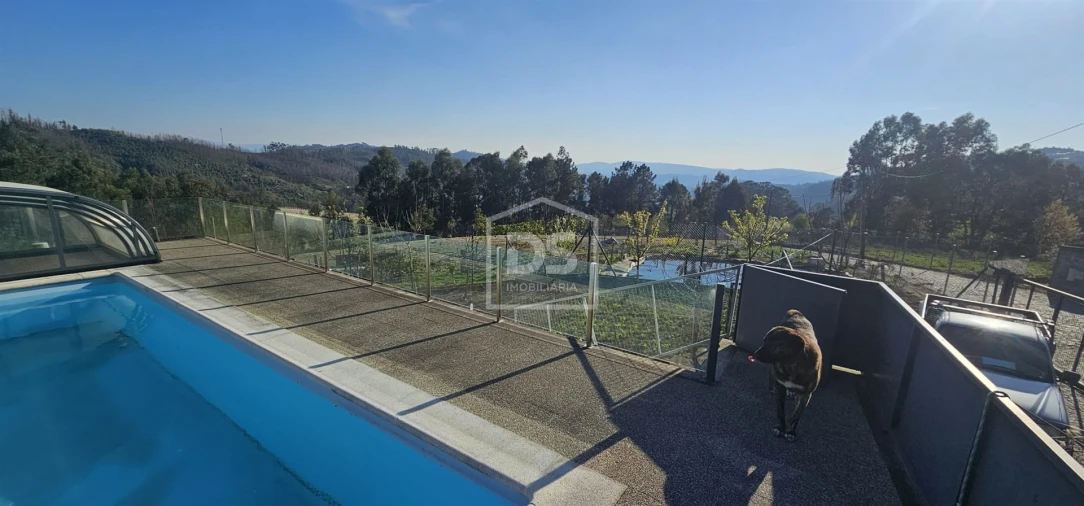 Moradia T6 para Venda em Mancelos Foto 24