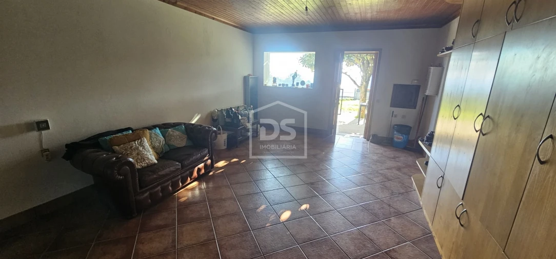 Moradia T6 para Venda em Mancelos Foto 9