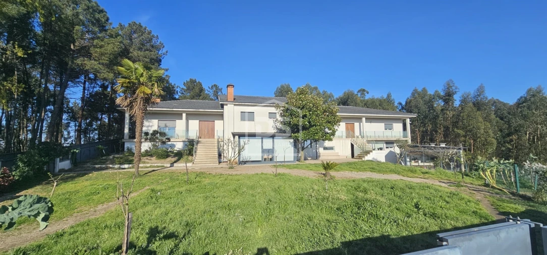 Moradia T6 para Venda em Mancelos Foto 22