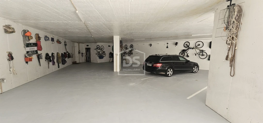 Moradia T6 para Venda em Mancelos Foto 31