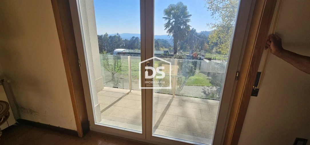 Moradia T6 para Venda em Mancelos Foto 64